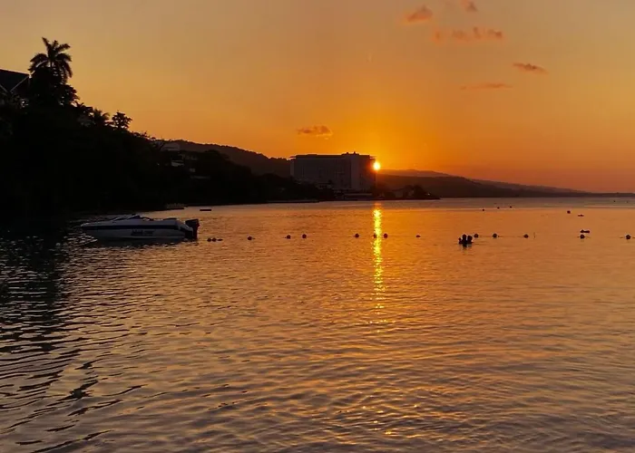 Aparthotel Carib Condominium Resort Ocho Rios