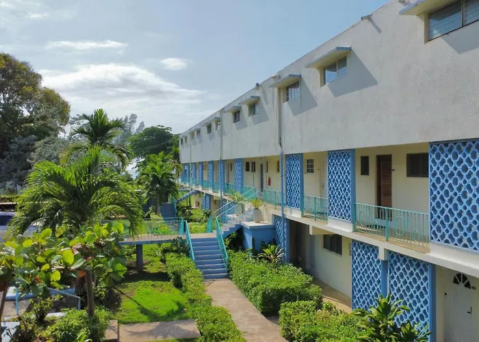 Aparthotel Carib Condominium Resort